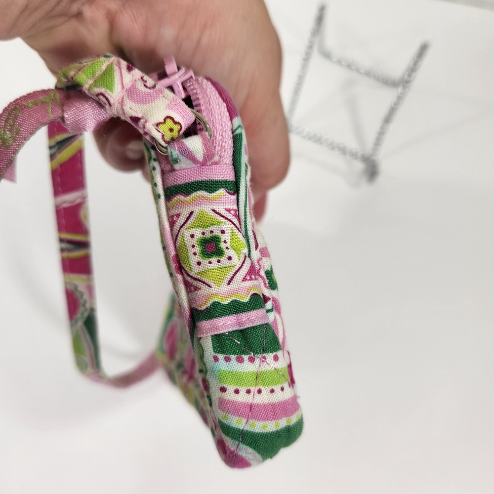 Vera Bradley wristlet pinwheel pink cotton zippered - Picture 9 of 10